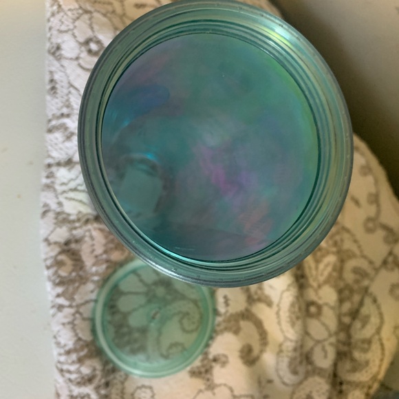 NWOT Venti Starbucks Iridescent Mermaid Scale Cold Cup - Picture 4 of 4